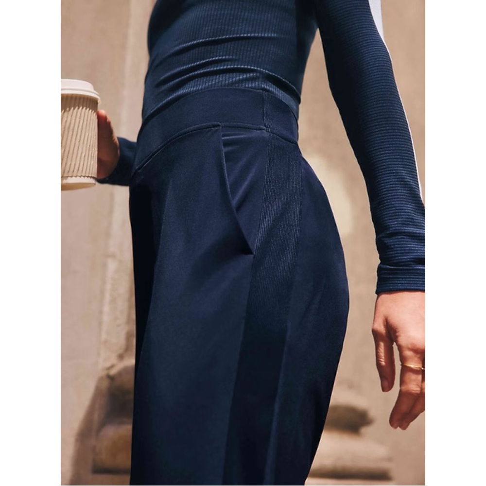 Athleta Brooklyn Mid Rise Ankle Pant NWT Navy - Picture 7 of 10